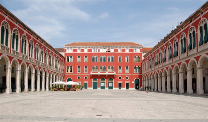 Praça em Split