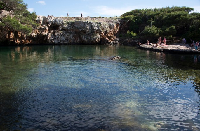 piscina natural em Lokrum