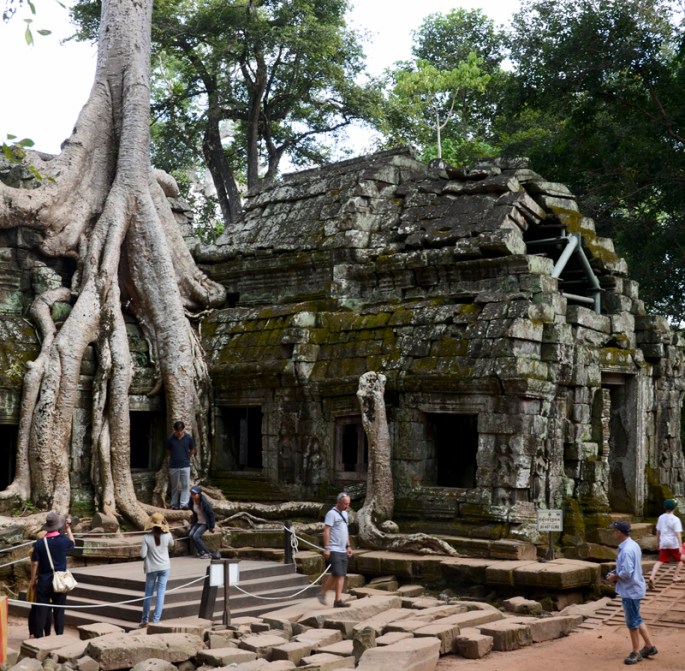 bsite_ang_taprohm_interior2g