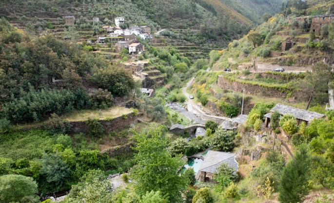 Vista para a encosta de Chãs e a praia