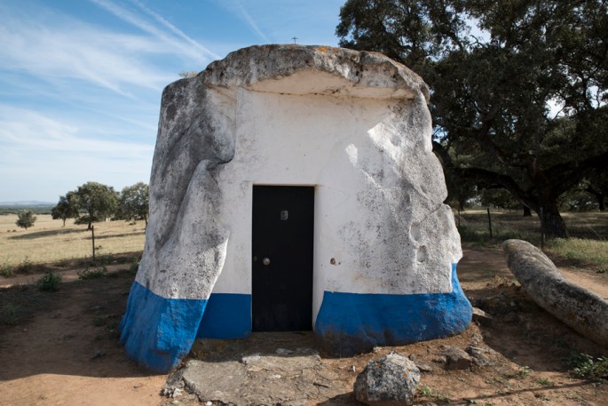 Anta-capela Senhora do Livramento