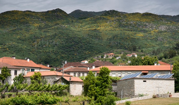 Soajo na encosta da Serra