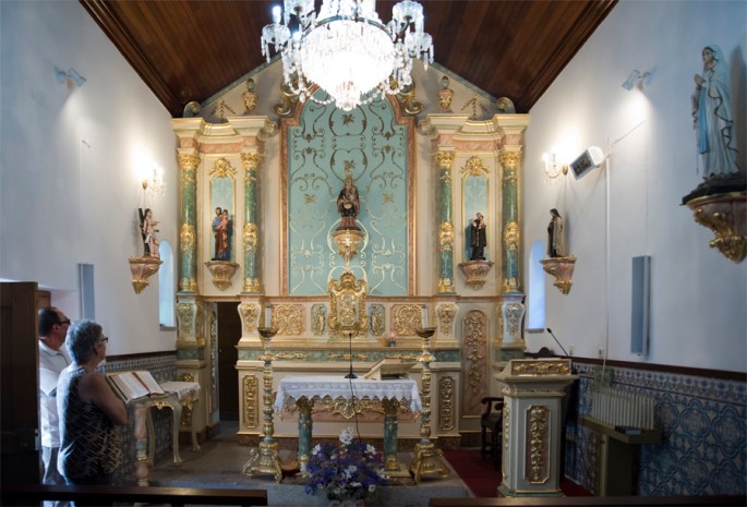 Interior da capela da Nossa Senhora da Esperança