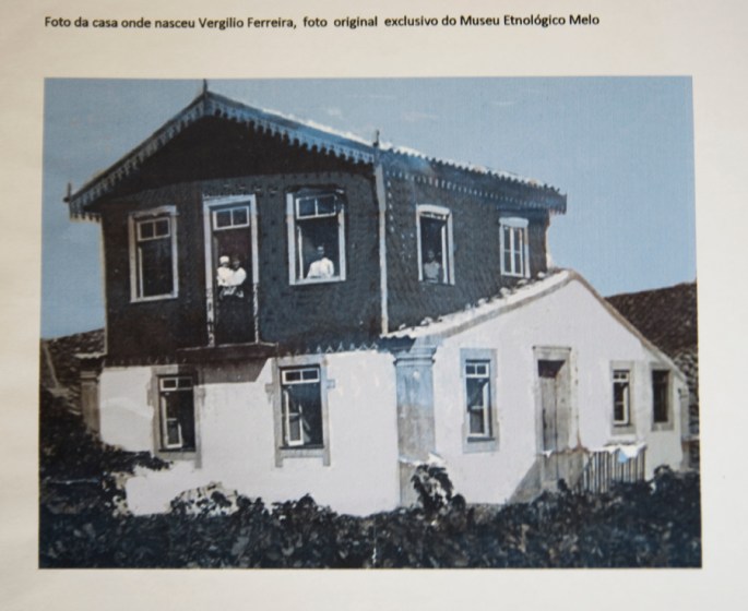 Foto da casa onde nasceu Vergílio Ferreira