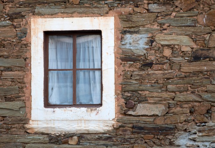 Casa de xisto. Malpica preserva ainda a sua cultura