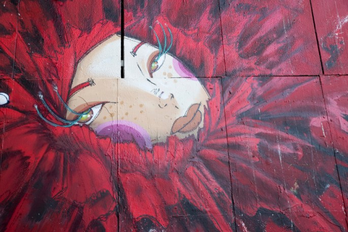 Obra na Galeria de Arte Urbana na Calçada da Glória