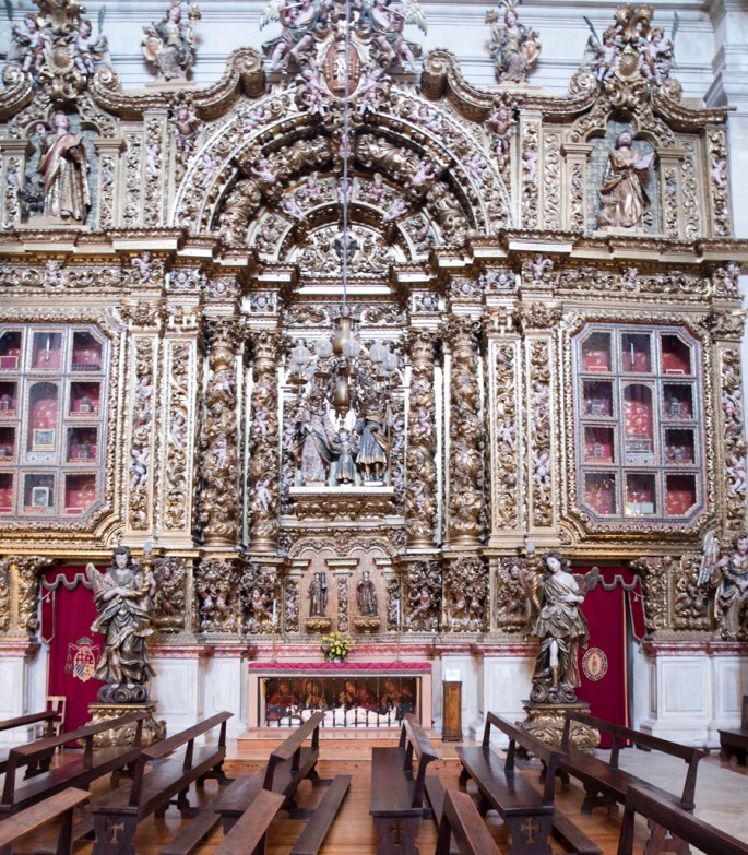 Retábulo de uma capela