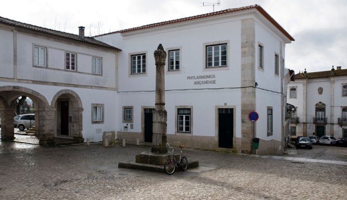 Palácio do Marquês de Cascais, pelourinho e Phylarmonica
