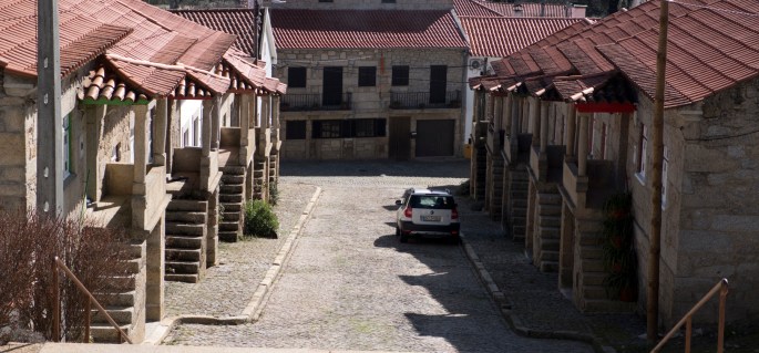 Alameda dos balcões