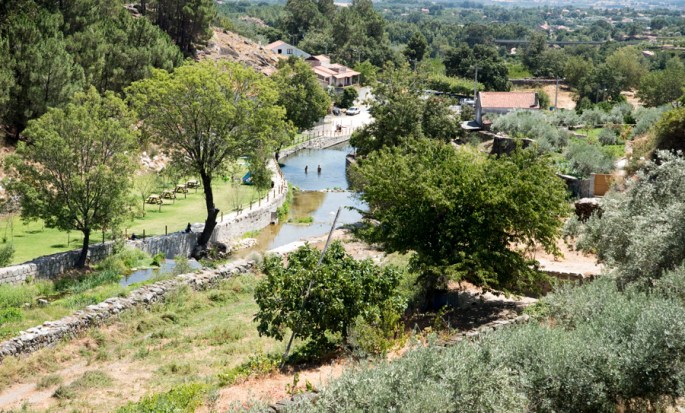 Praia fluvial em Castelo Novo