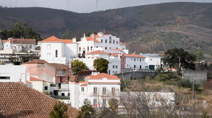 A serra vista de Castanheira de Pêra