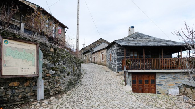 Informação sobre Rio de Onor numa das entradas