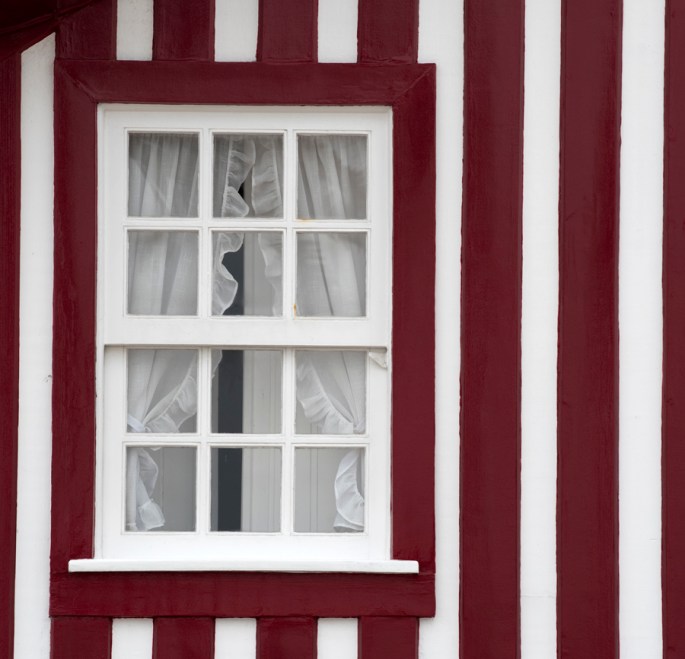 Janela de uma das casas