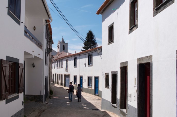 "Aldeia branca" de xisto