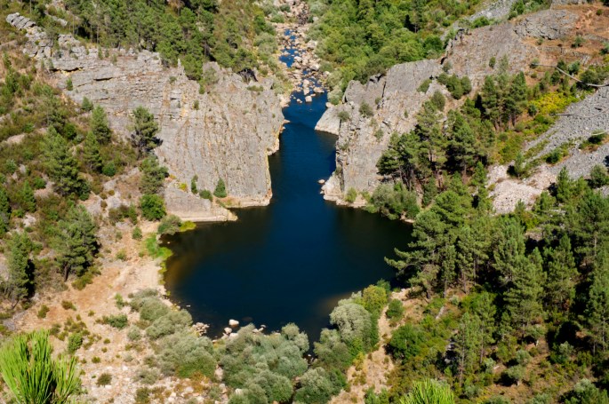 siteG_portas_almourao_hdr