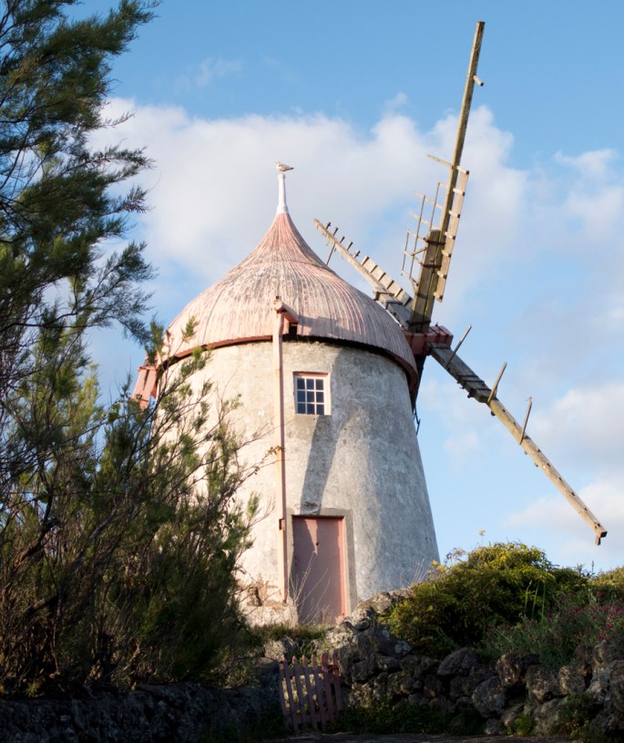 Moinho ainda com as pás colocadas