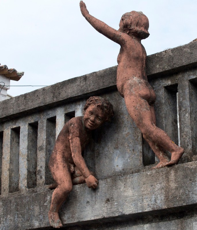 Esculturas do mestre Teixeira Lopes