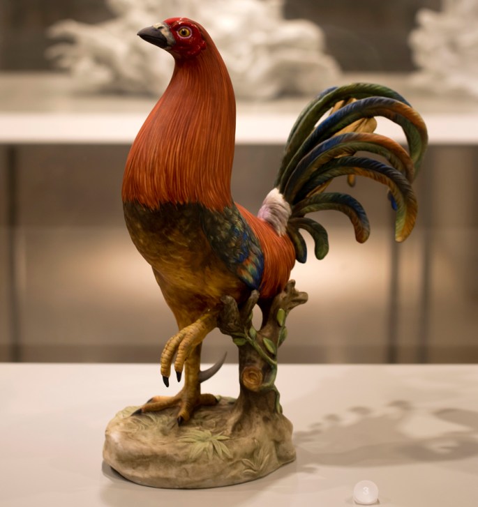 Podem ser vistas peças de vários temas e épocas que marcam estilos muito diferentes