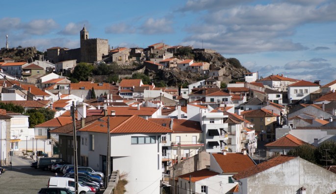 A vila e o castelo