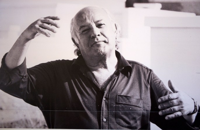 Manuel da Fonseca - foto na Biblioteca Municipal Manuel da Fonseca em Santiago do Cacém