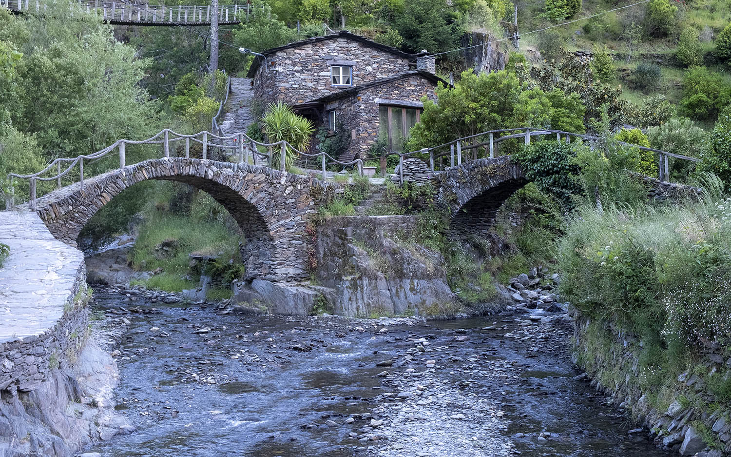 Junção das duas ribeiras