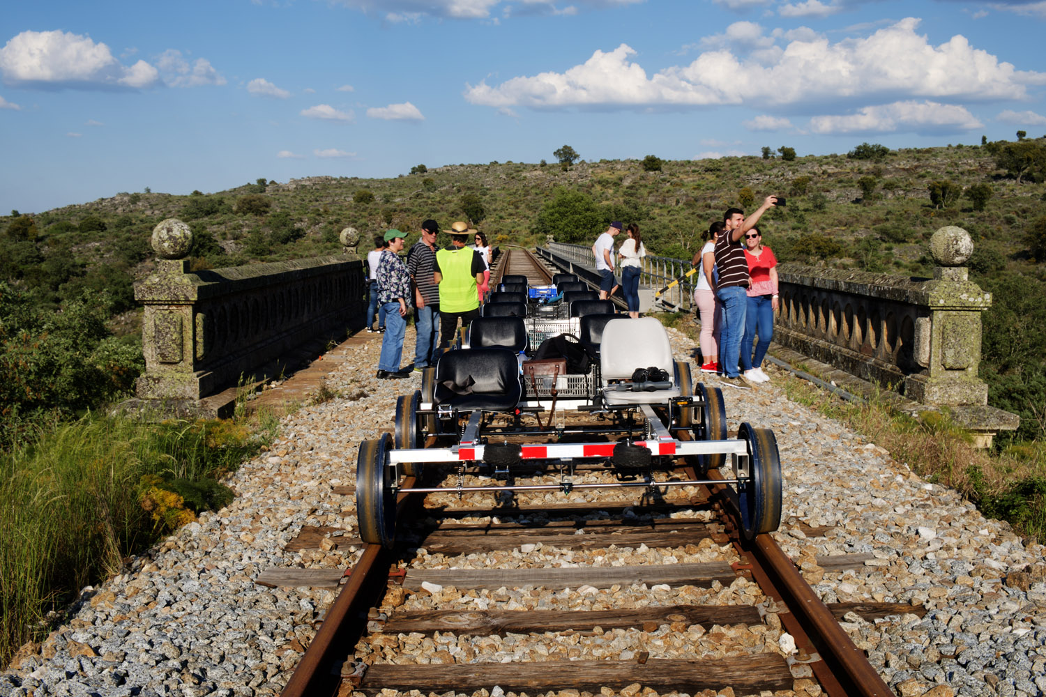 site_rail_ponte_paragem_hdr