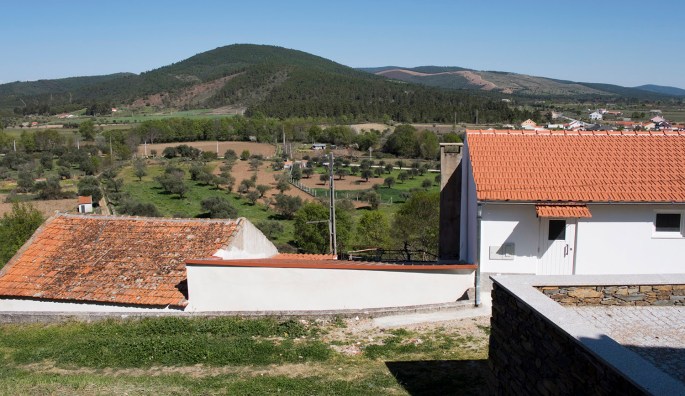 Miradouro para a serra da Porra e a Malcata