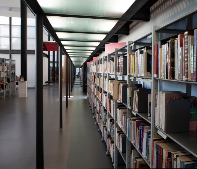 site_biblioteca_c_branco_6630