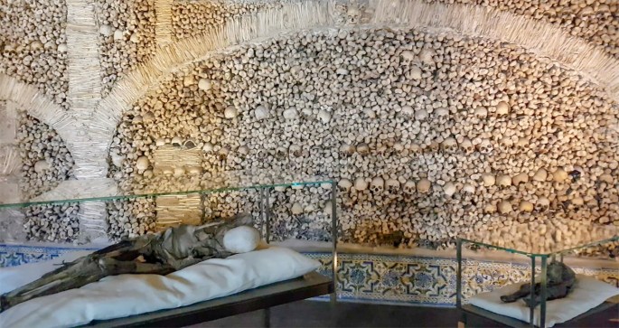 site_mumias_capela_ossso